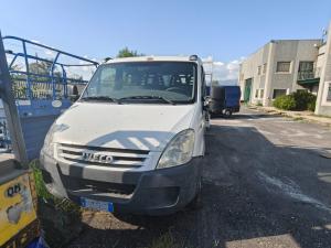 AUTOCARRO IVECO DAILY DOPPIA CABINA CASSONE FISSO (Liquidazione Giudiziale CCI)