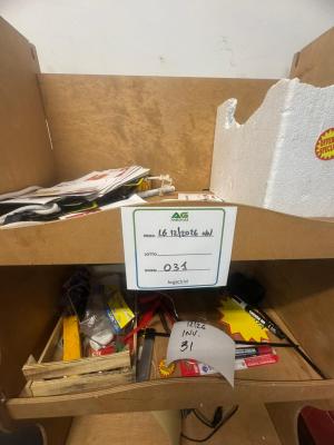 ESPOSITORI IN LEGNO A 4 RIPIANI (Liquidazione Giudiziale CCI)